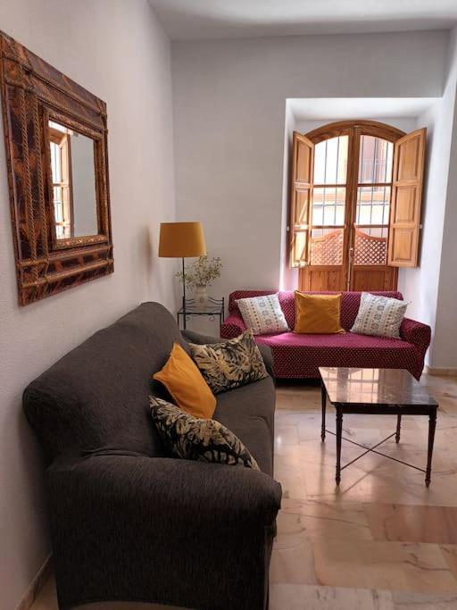 Apartamento Puerta Real Seville Exterior photo