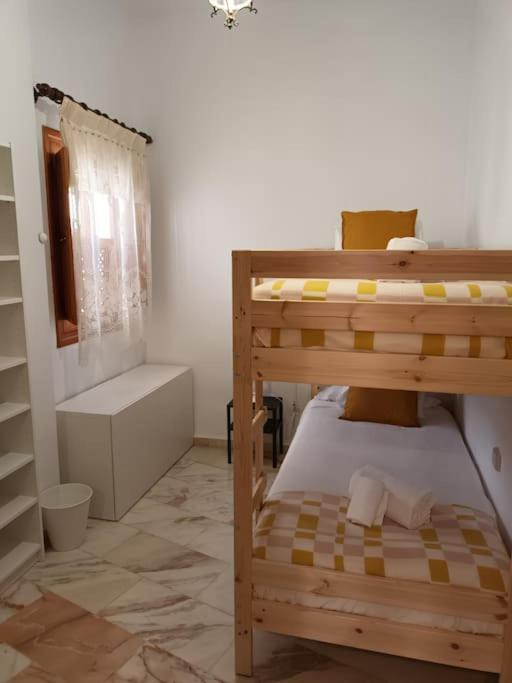 Apartamento Puerta Real Seville Exterior photo
