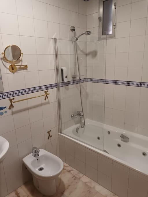 Apartamento Puerta Real Seville Exterior photo