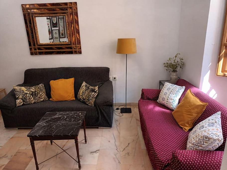 Apartamento Puerta Real Seville Exterior photo