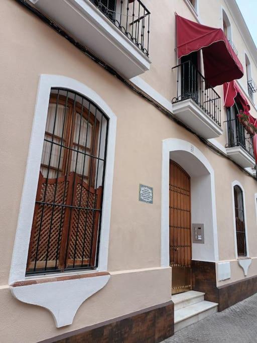 Apartamento Puerta Real Seville Exterior photo
